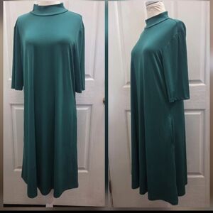 Susan Graver Dress Liquid Knit Short Sleeve Green Spring Designer Large New